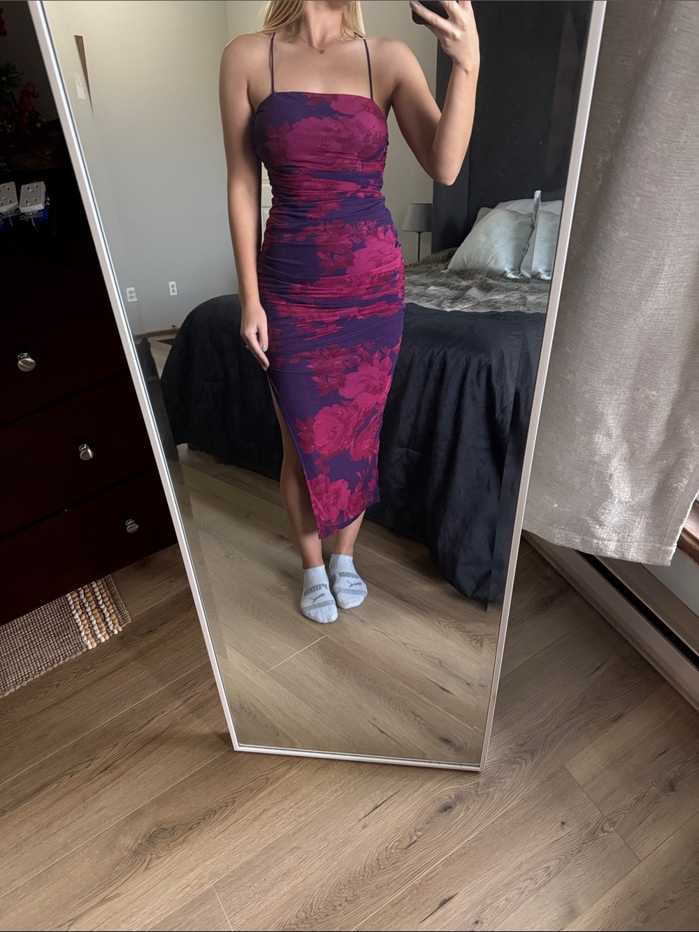 Fitted Spaghetti-Strap Midi Dress in Plum & Magenta